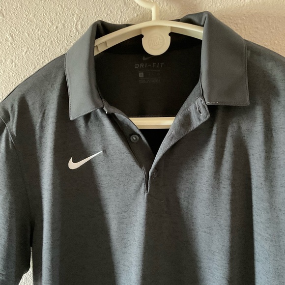 Nike Sun Run Dri-Fit Polo Shirt Short Sleeves Dark Grey Reflective Back Men’s S - Picture 2 of 10